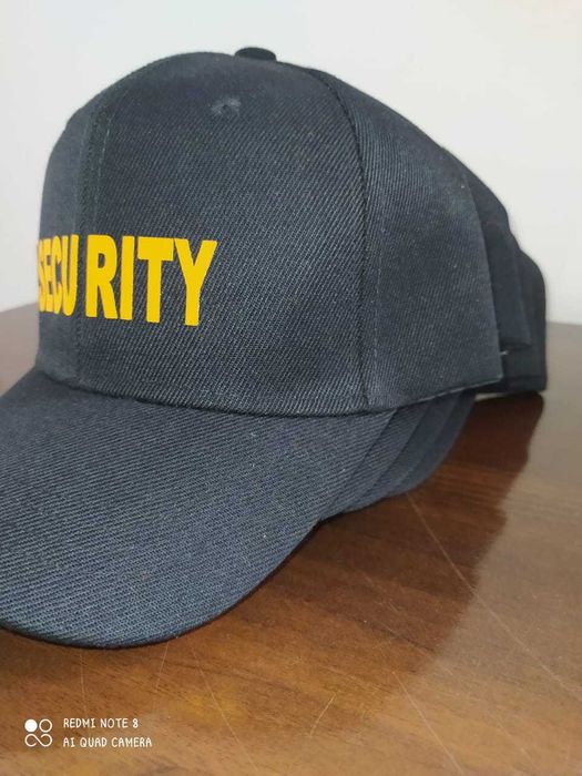 Печать на бейсболках