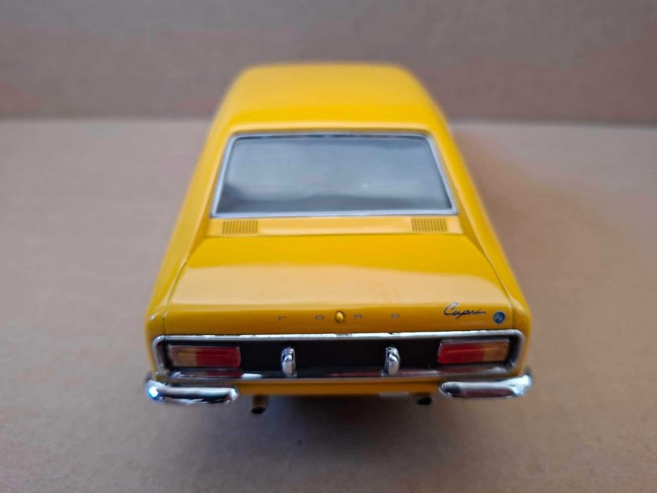 Ford Capri 2600 RS 1:18 Minichamps