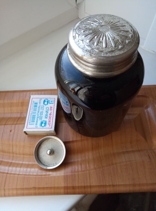 Емкость для чая. стекло. советских времен. Цвет черный.