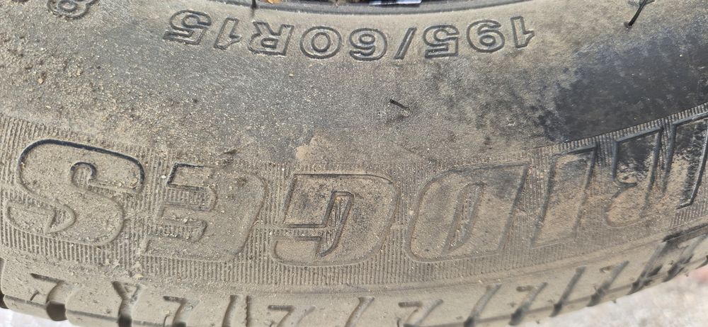 Vand roata de rezerva toyota corolla