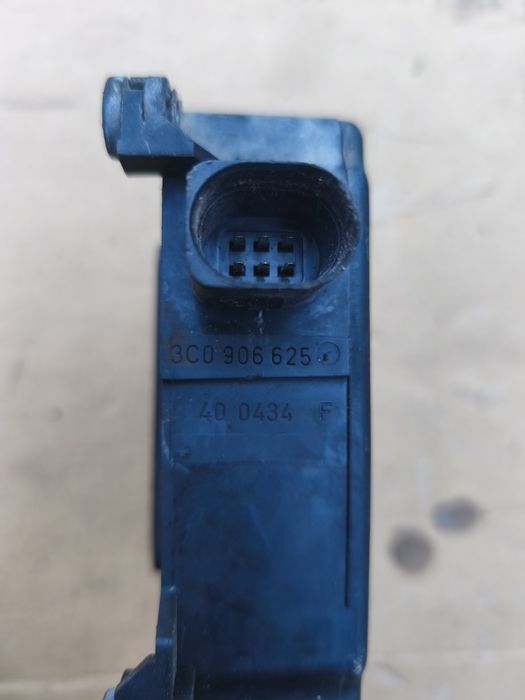 3C0906625 grup vacuum Volkswagen Passat B6 1.9 tdi BKC BXE