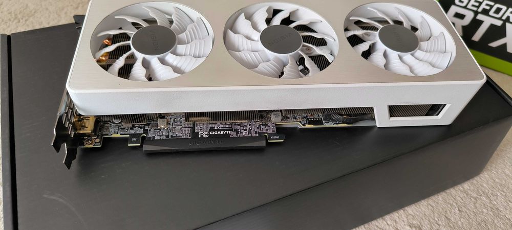 Gigabyte Geforce RTX 3070 Vision