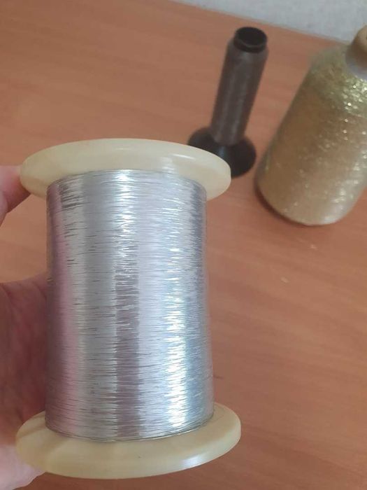 Нити декоративные.