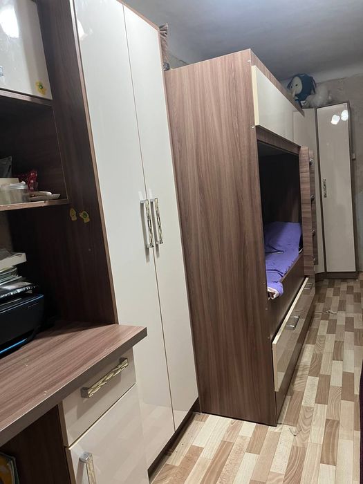 Гарнитур для детской