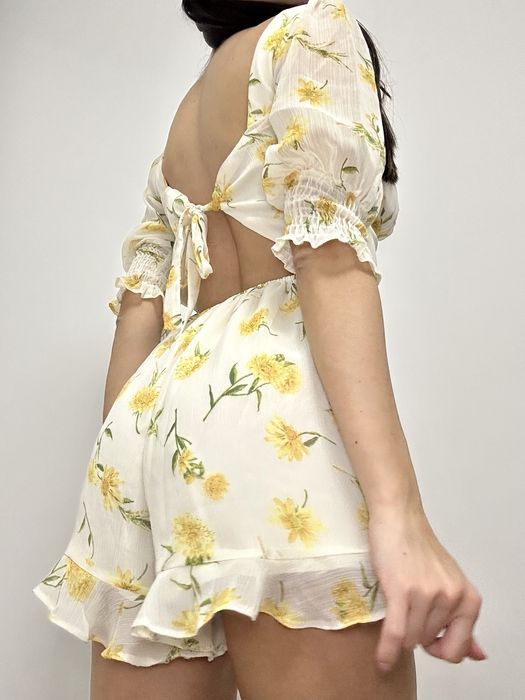 Salopeta scurta inflorata XS ASOS