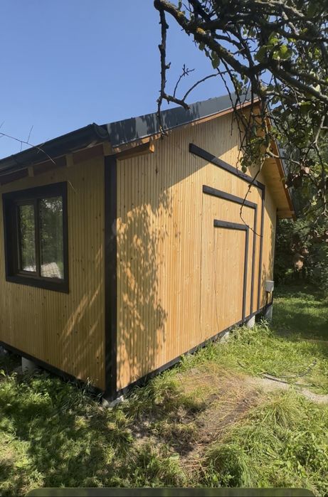Casa de vacanta su de locuit