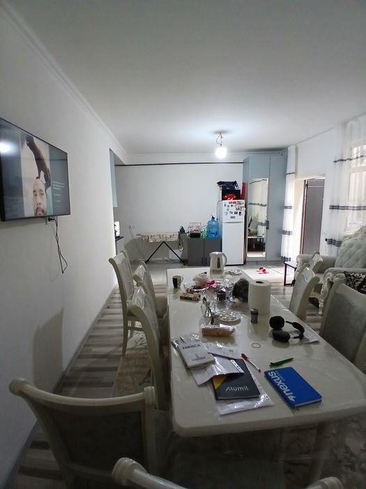 Дом 2 этажа 3 комнаты 80м2 раздельные въезда нет Асалобод-2