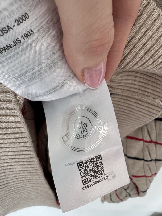 Moncler - дамски пуловер размер L