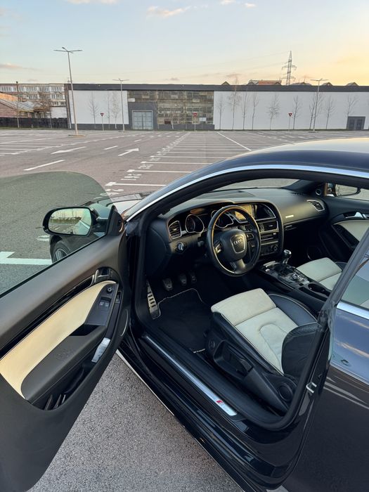 Audi a5 S line 211cp