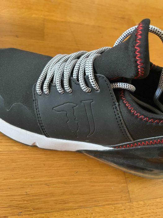 Sneakers (Adidasi) Trussardi (Original)