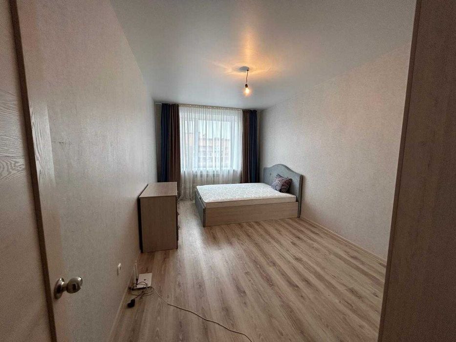 продам 1 комн квартиру на Береке