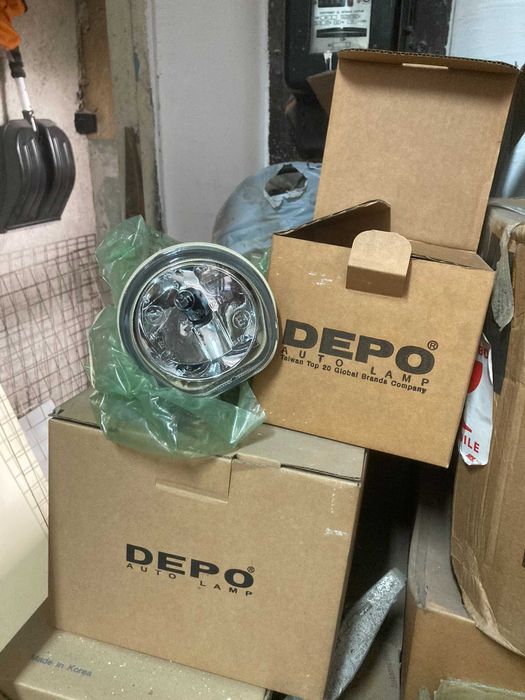 Разпродажба на склад за авточасти. Светлини и едрагабаритни части.