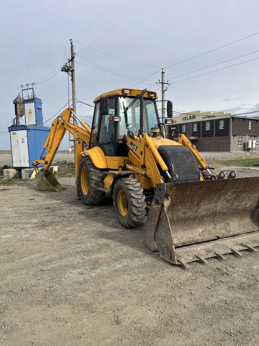 Экскаватор погрузчик