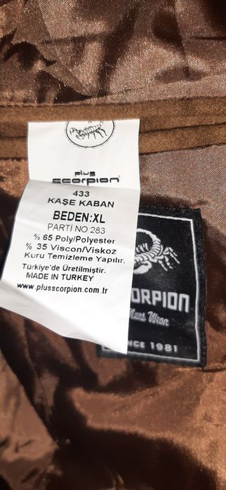 Palton  marimea XL nou cu eticheta