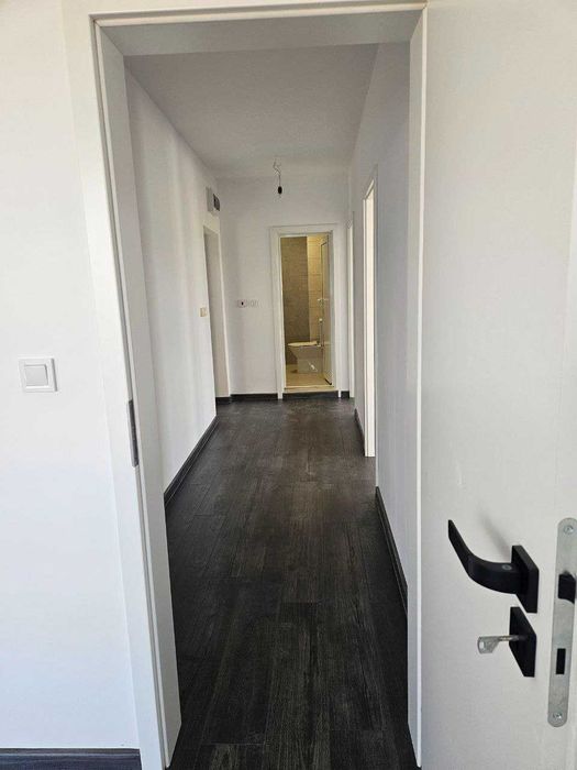 Продава се Тристаен апартамент в Созопол - 159 кв.м за 1101 €/кв.м - Снимка #9