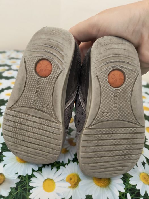 Обувки Biomechanics 22 номер - 10 лв.