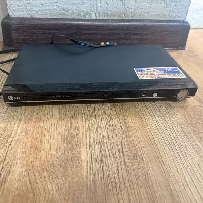 Dvd плеер LG с фунцией караоке