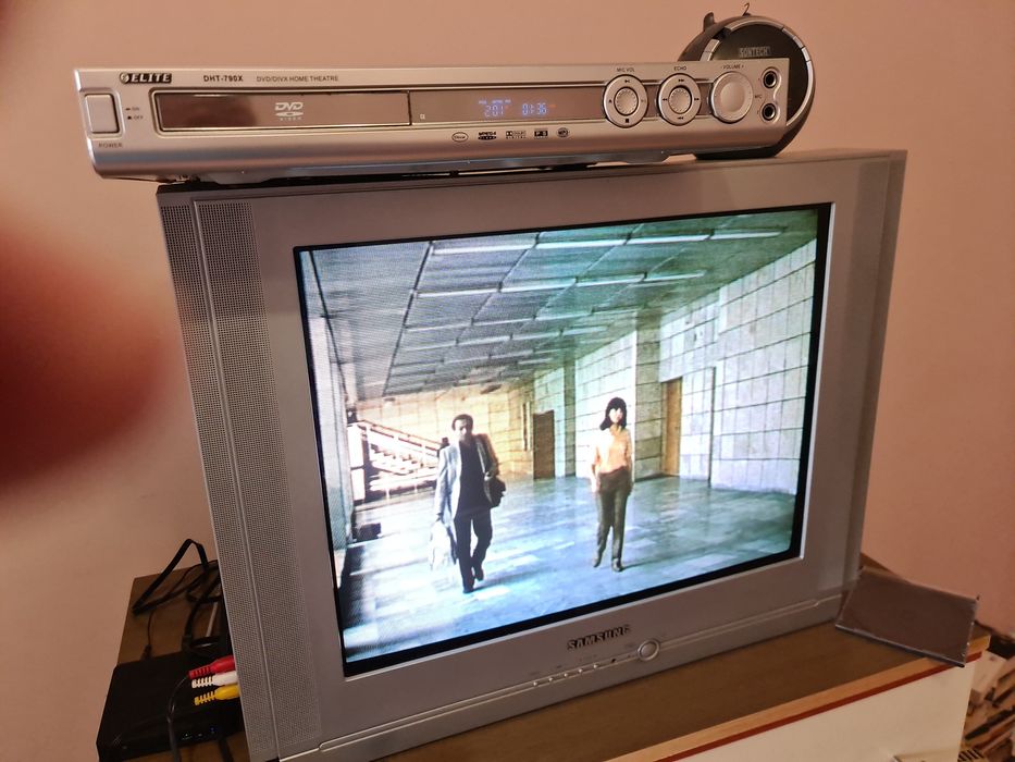 Диск плеър Сову и диск плеър Elite