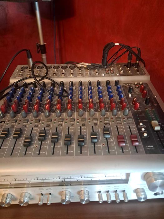 Sistem audio 6 boze + sistem fum gros, microfoane, plus accesorii