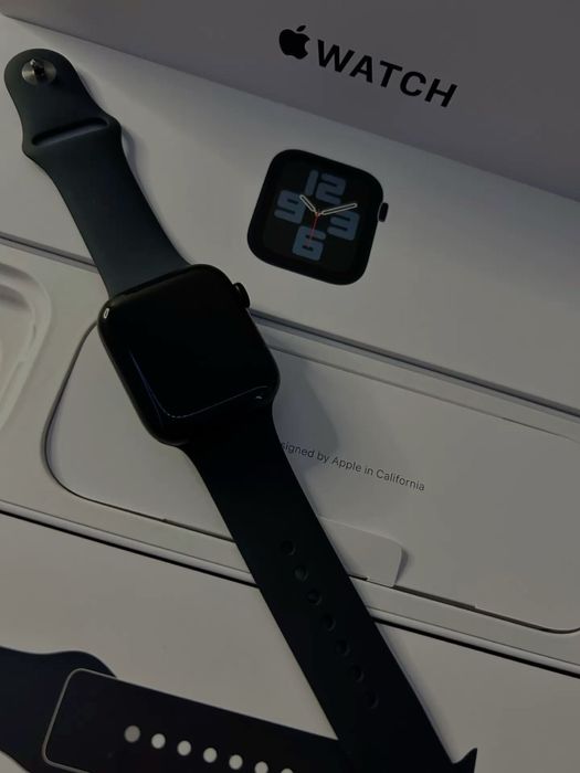 Apple Watch SE-40 мм, GPS, Алюминий