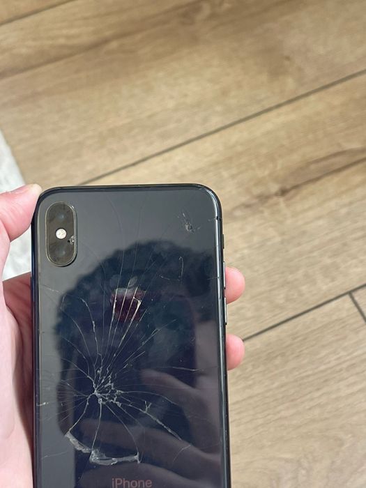 Iphone 10 64 gb .