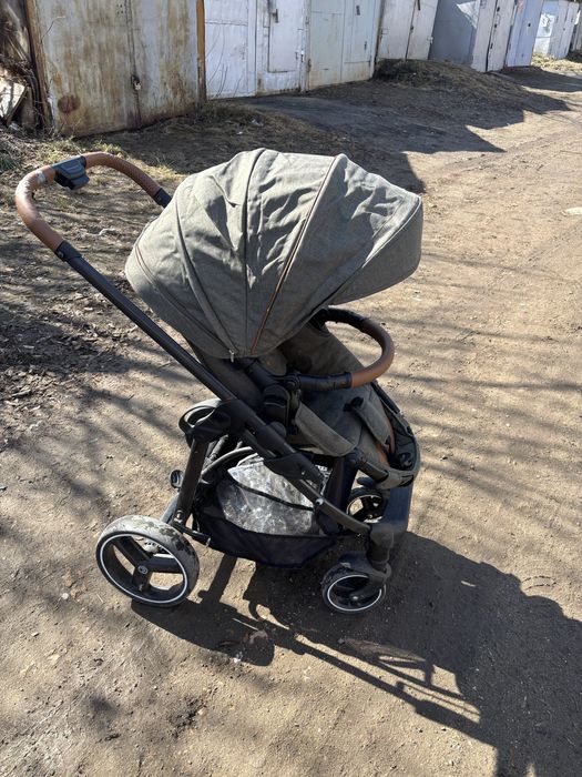 Детская коляска !