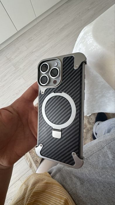 Apple 15pro max Natural titan