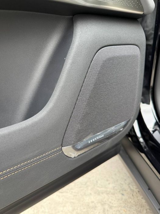 ZEEKR 7X. Restayling 2026-yil. EV la chempioni.