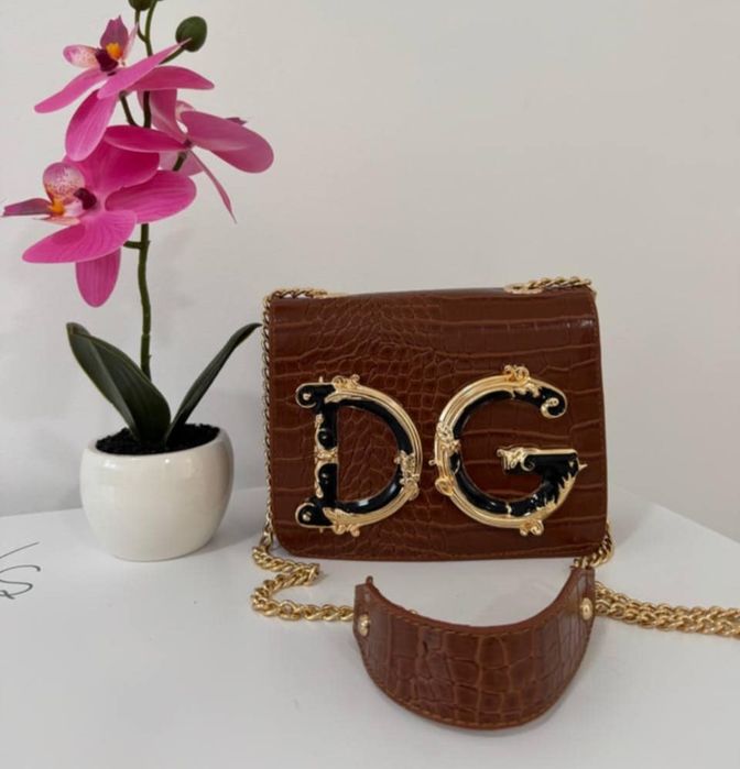 Gentuțe dama diferite modele