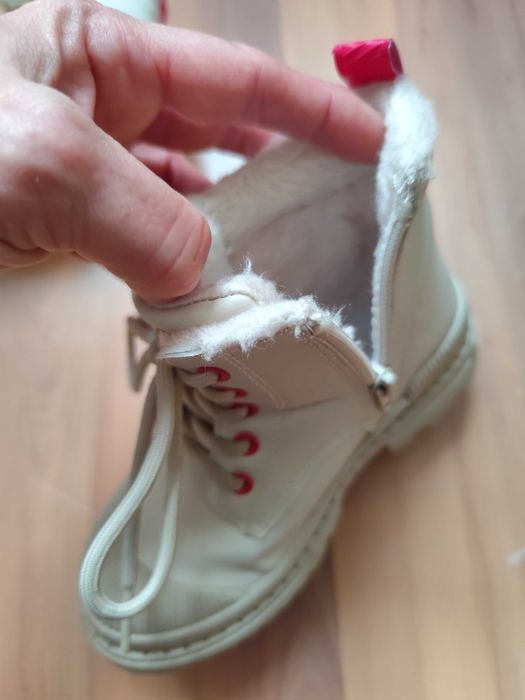 8 лв ПРОМОЦИЯ! Топли, зимни боти