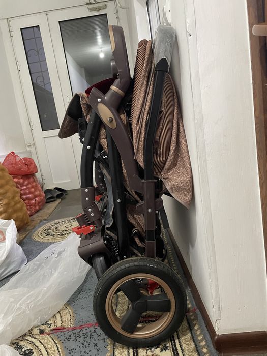 Детская коляска зима лета