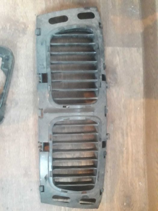 BMW  e34 мелкие ништяки
