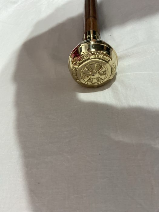 Baston lemn ,maner alama ,inaltime 95 cm