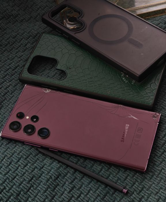 Samsung s22ultra | Burgundy