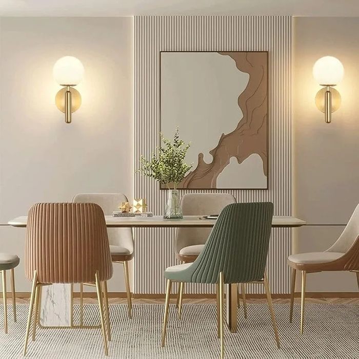 Модерен комплект от 2 златни стенни аплици, работещи с батерии, LED