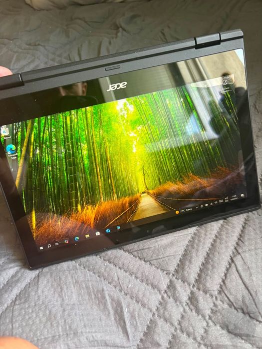 Лап топ Acer b118r