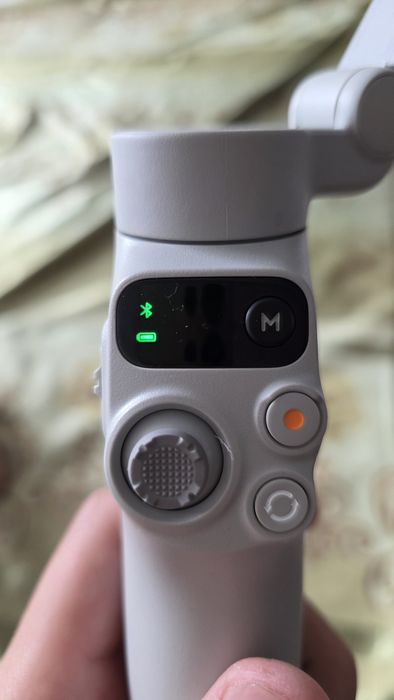 Продам DJI Osmo mobile 7