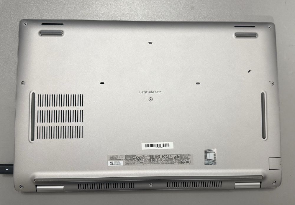 DELL Latitude i7 32GB 1TB ssd