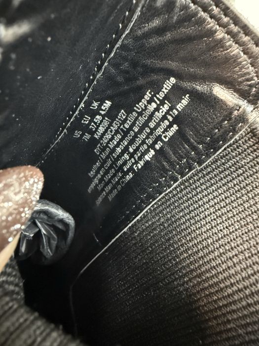 Ботуши DKNY черни