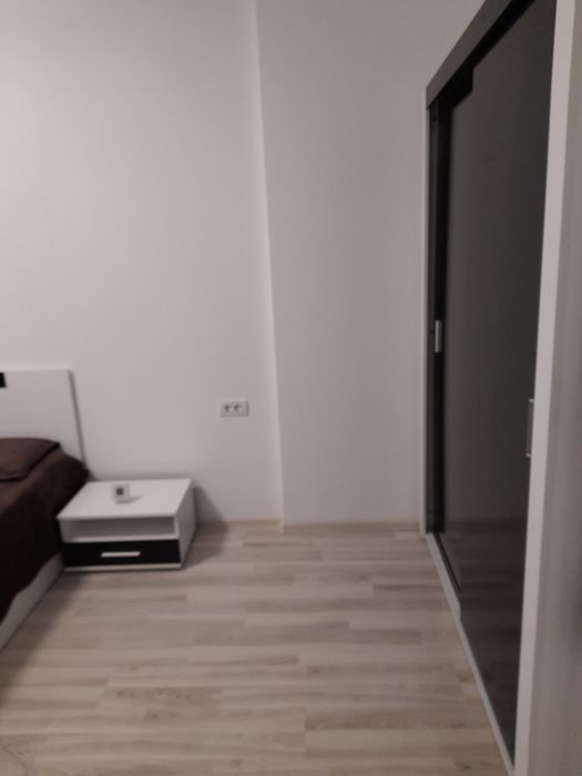 Proprietar închiriez apartament  tip studio, utilat modern!