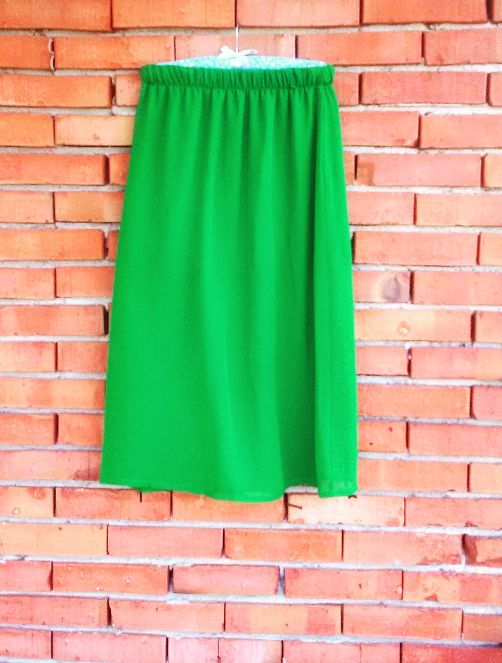 Зелена шифонена пола