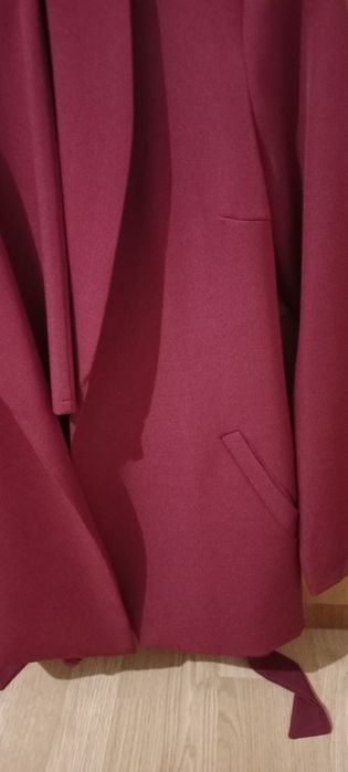 Костюм женский продам