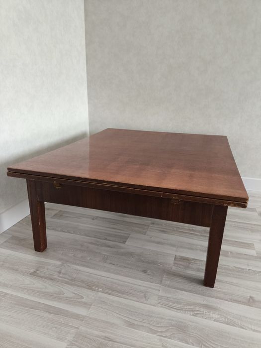 Продам стол раскладной