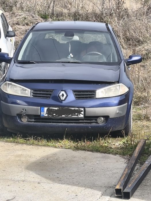 Dezmembrez Renault Megane2 1.9 dci cod motor F9QB800