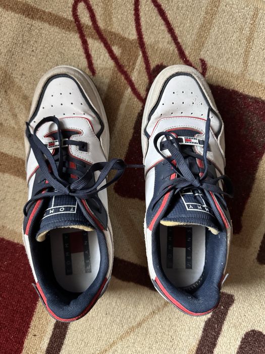 Кожени обувки Tommy Jeans