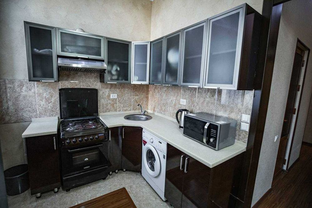 2-комнатная квартира посуточно на ул. Тараса Шевченко