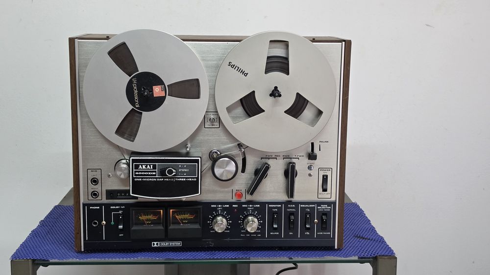 Magnetofon Akai 4000DB