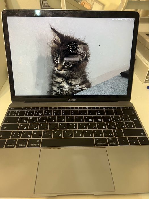 продам macbook 2017