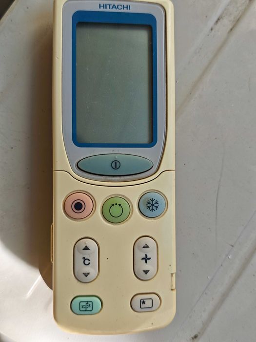Инверторен климатик Hitachi