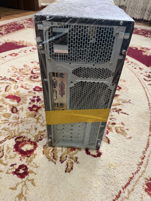 Системный блок черный